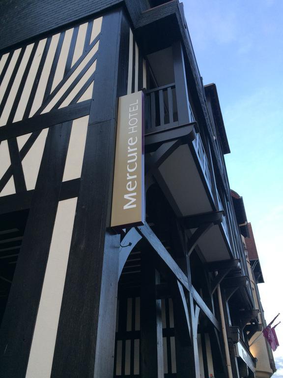 多维尔中心美居酒店 外观 照片